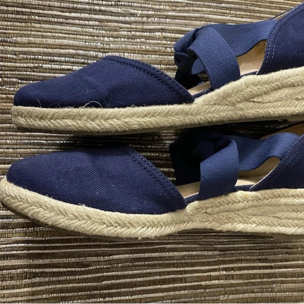 Life Stride Velocity 2.0 Kascade Navy Blue Canvas Women's Wedge Sandal Size 9